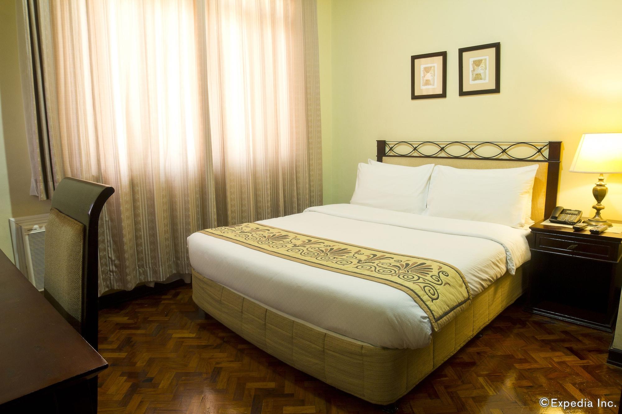 Parque Espana Residence Hotel Muntinlupa City Eksteriør billede